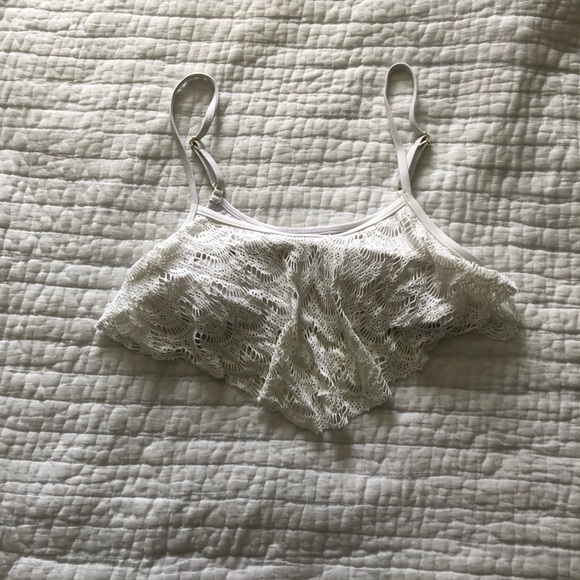 *SOLD* 
ROXY Crochet-style White Bikini - Picture 2 of 5